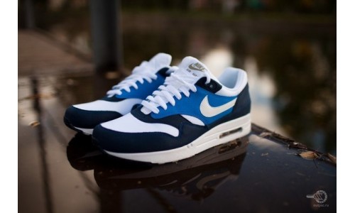 Air Max 1