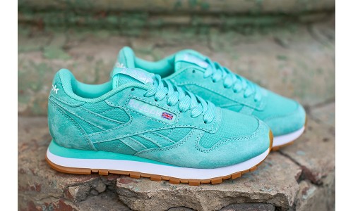 Classic Leather Utility