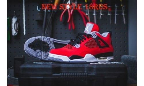 Air Jordan 4 Retro