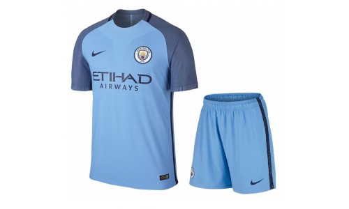 Футбольная форма