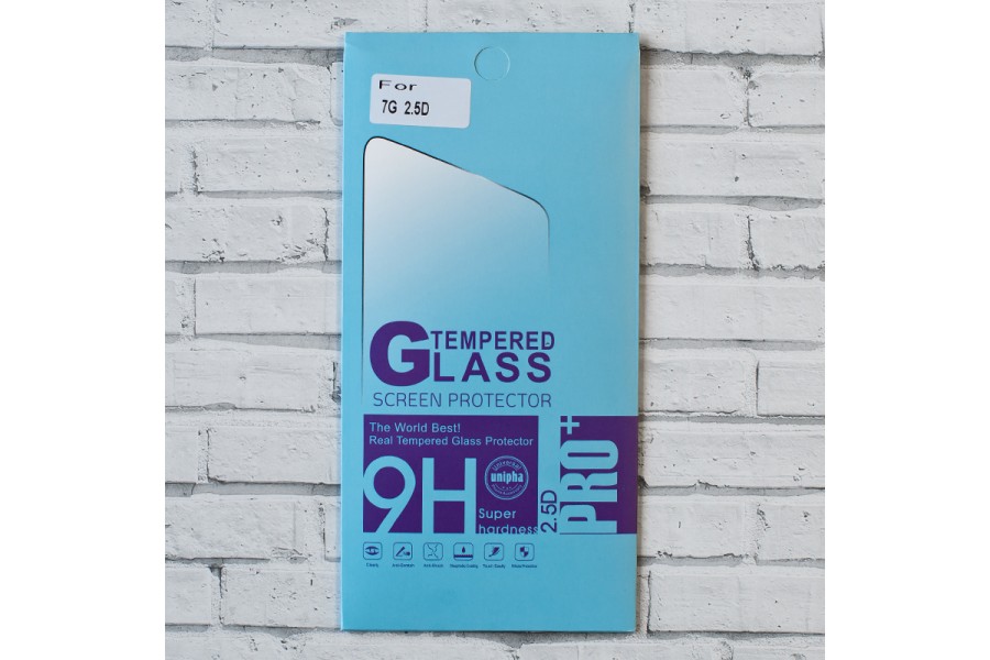 Защитное стекло для iPhone 7