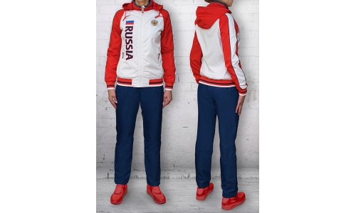 Спортивный костюм